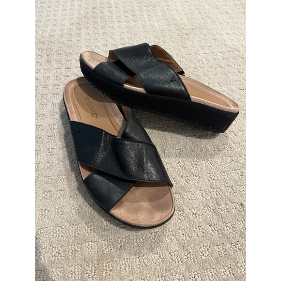 Vionic Hayden Black Leather Wedge Slide Sandals size 7.5 - Picture 2 of 10